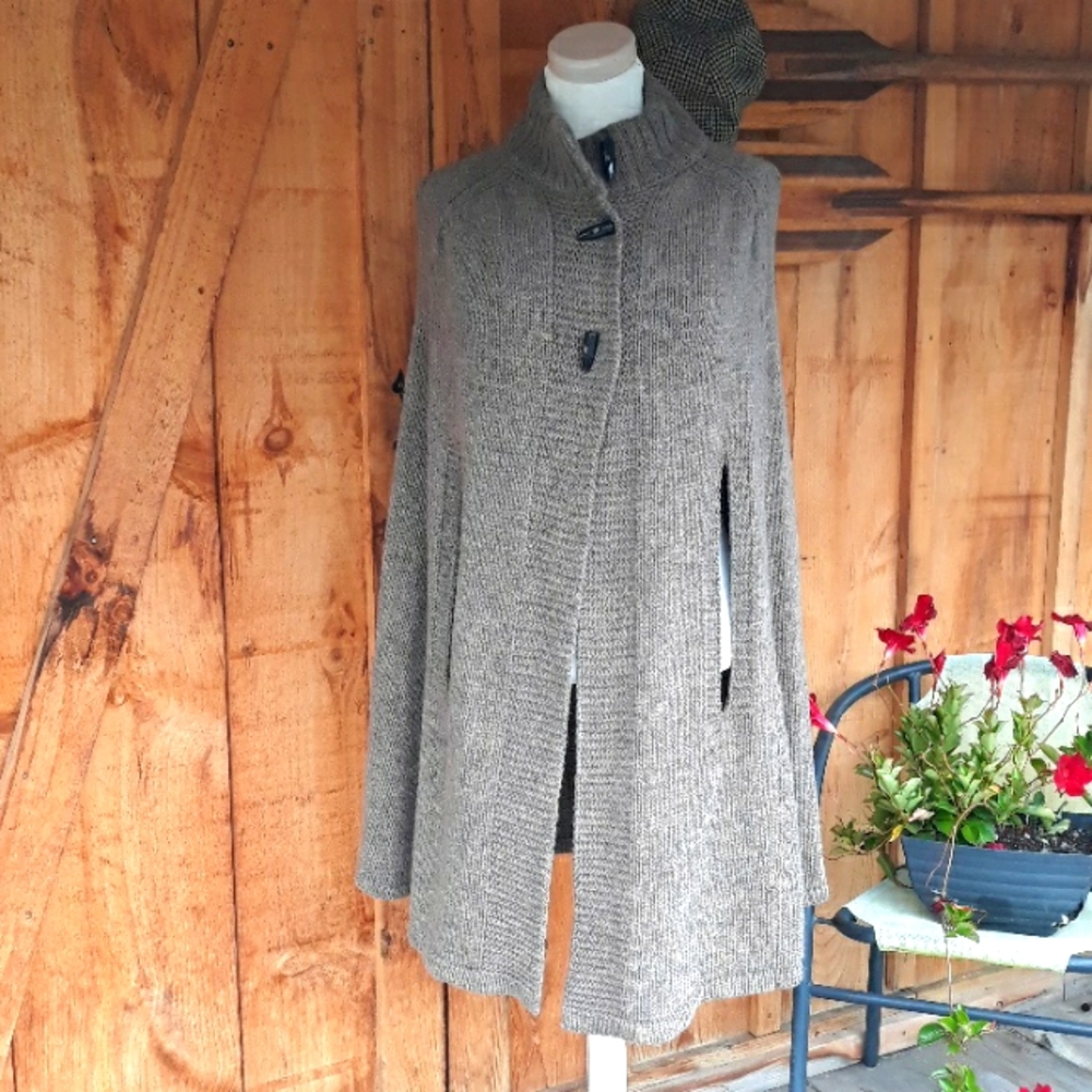 Wool Knit Taupe Brown Long Cape